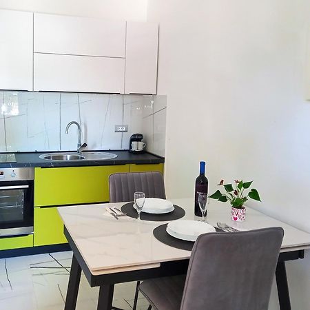 Apartments Nela Pula Zewnętrze zdjęcie