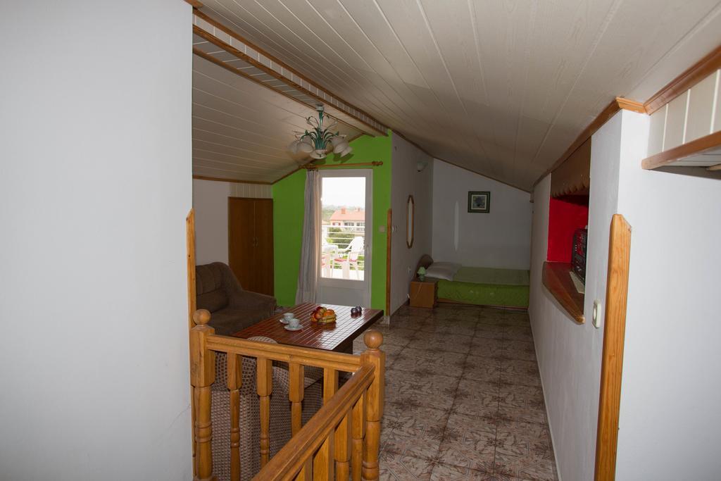 Apartments Nela Pula Zewnętrze zdjęcie